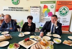 1 Śniadanie Wielkanocne 2025 (3)