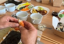 SUSHI (24)