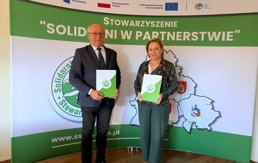 SAMORZĄDY Z GRANTAMI NA OPRACOWANIE KONCEPCJI SMART VILLAGE 1