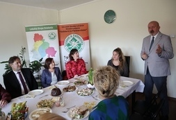 Śniadanie Wielkanocne (1)